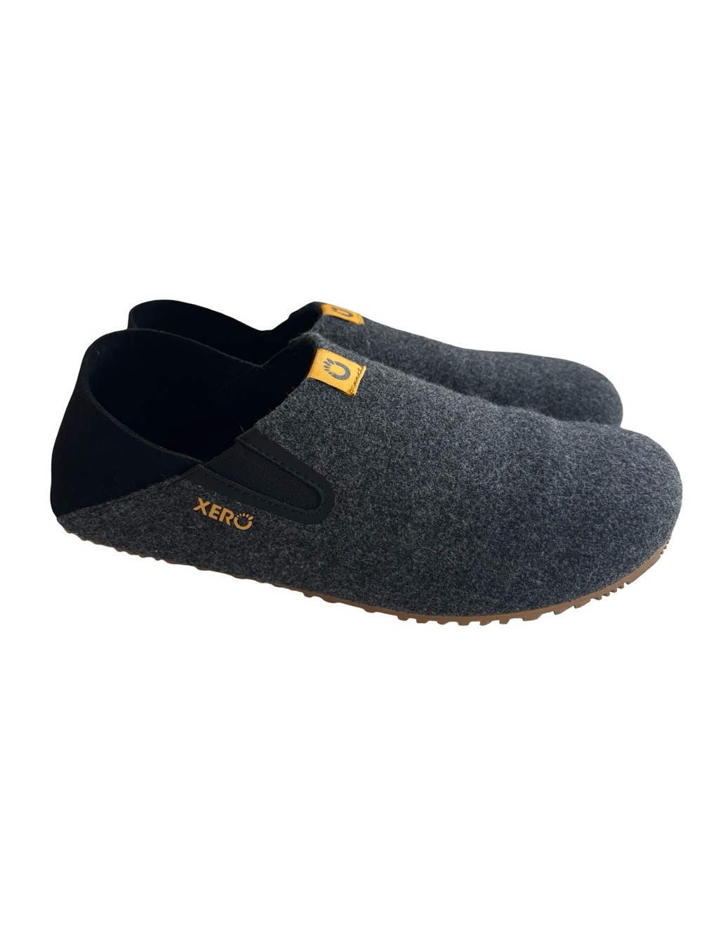 Xero Women’s Shoes Gray Faux Wool Slip Ons Sz 10